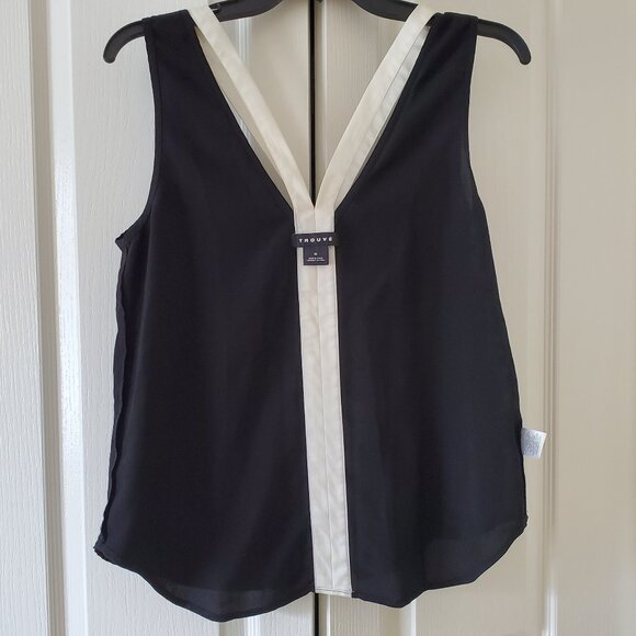 Trouve black camisole top with white trim along; size medium - Picture 3 of 6